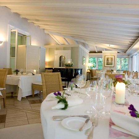 Hotel Restaurant Villa Fayence Wallerfangen Luaran gambar